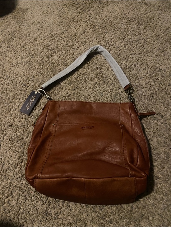 American Leather Co. Handbags - AMERICAN Leather Shoulder Bag in Cognac Brown